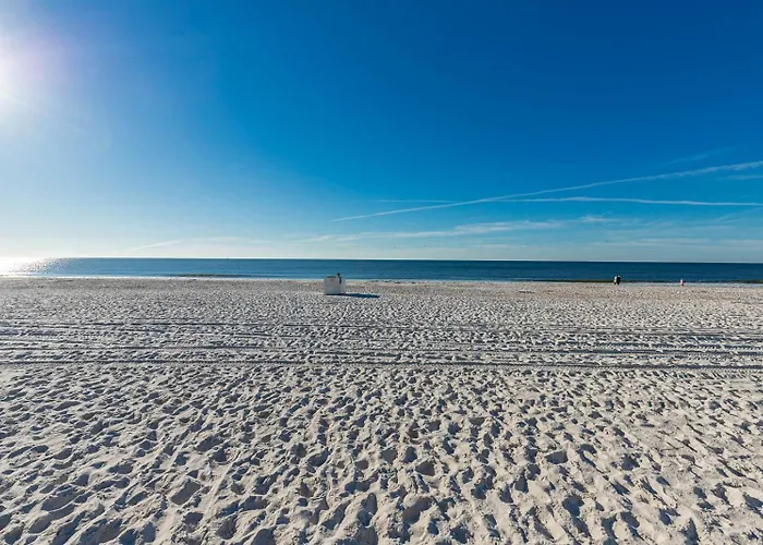 Island Winds East 602 Apartment *