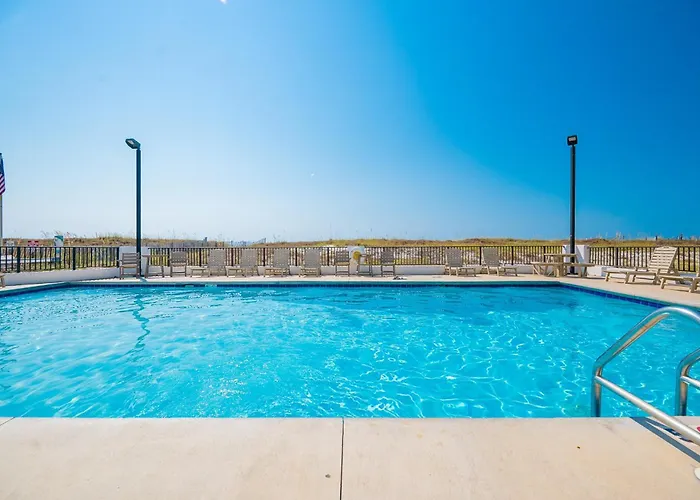 Island Winds East 602 Apartment